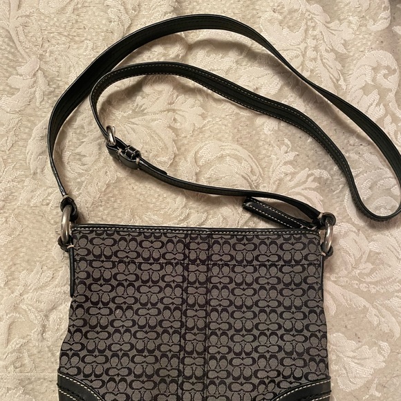 Coach crossbody bag - Picture 2 of 5